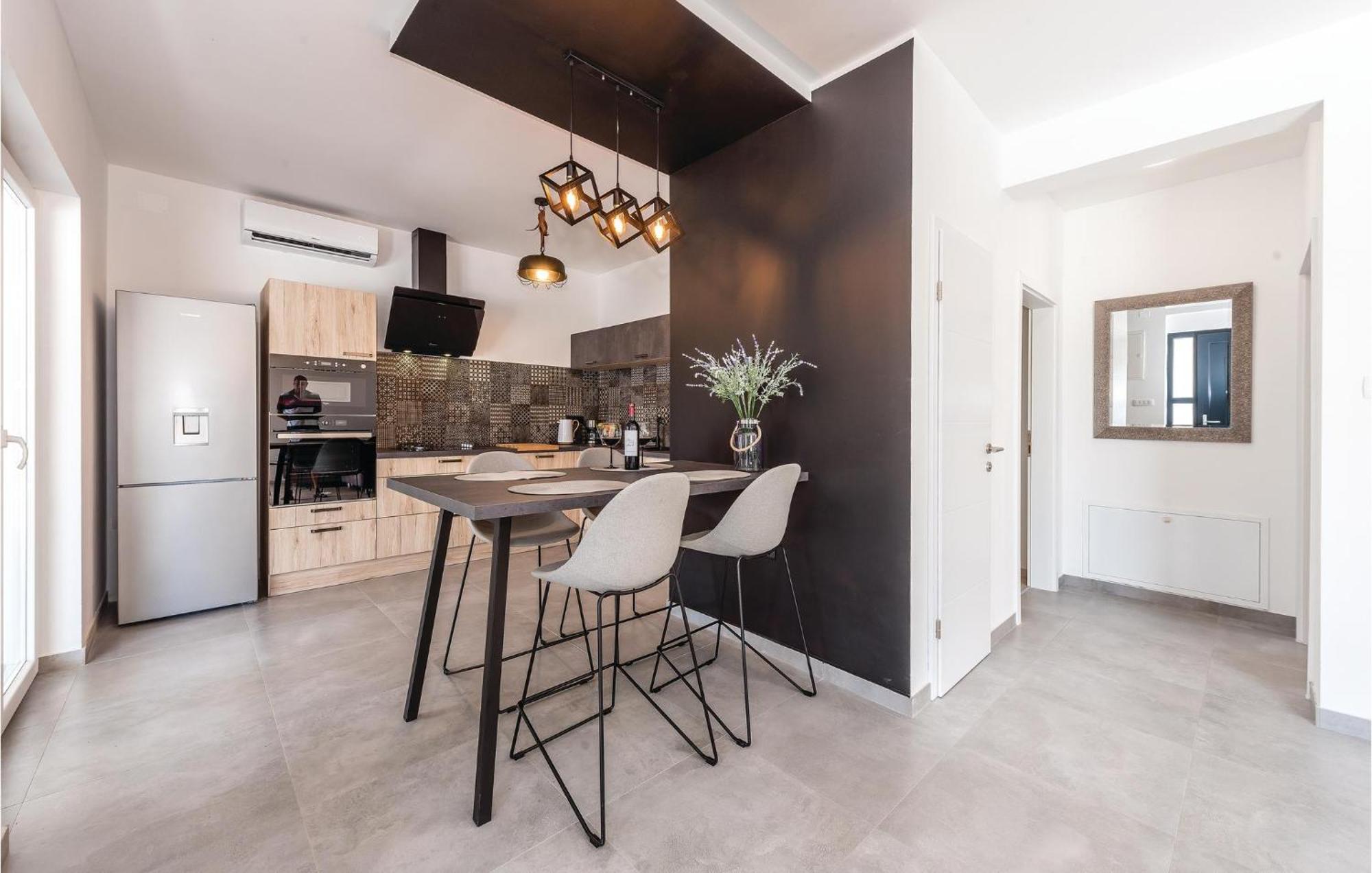 Lovely Home In Betina With Wifi Exterior foto